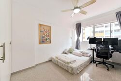 Blk 221 Bukit Batok East Avenue 3 (Bukit Batok), HDB Executive #529229521